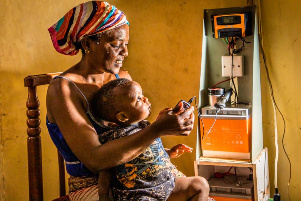 beleggen Independer Solar Uganda